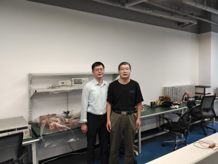 蘇州大學(xué)楊勇教授考察上海專(zhuān)新電子